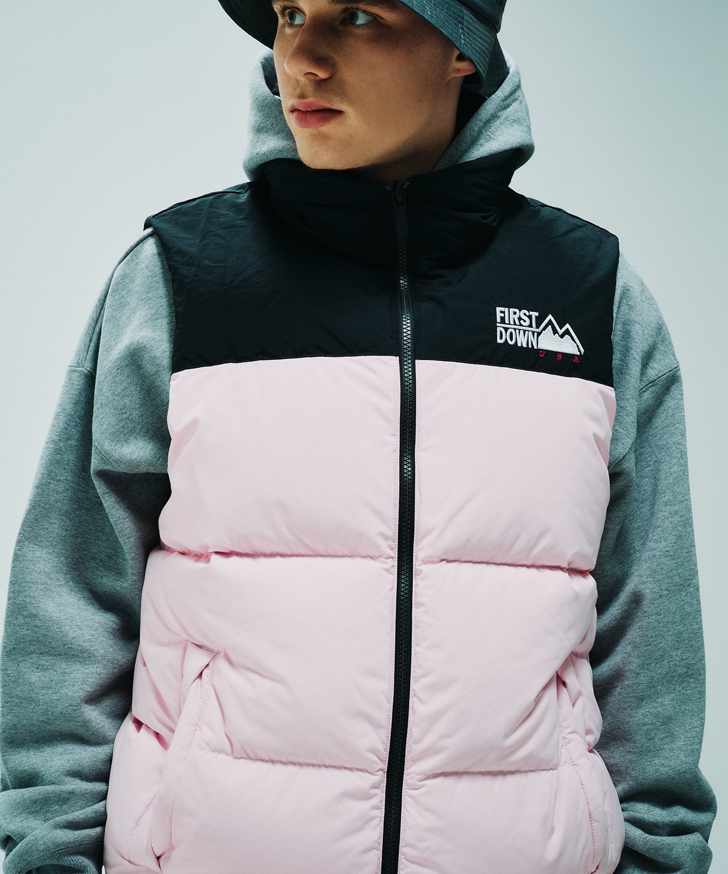 バブルダウンベスト マイクロフト | BUBBLE DOWN VEST MICROFT®