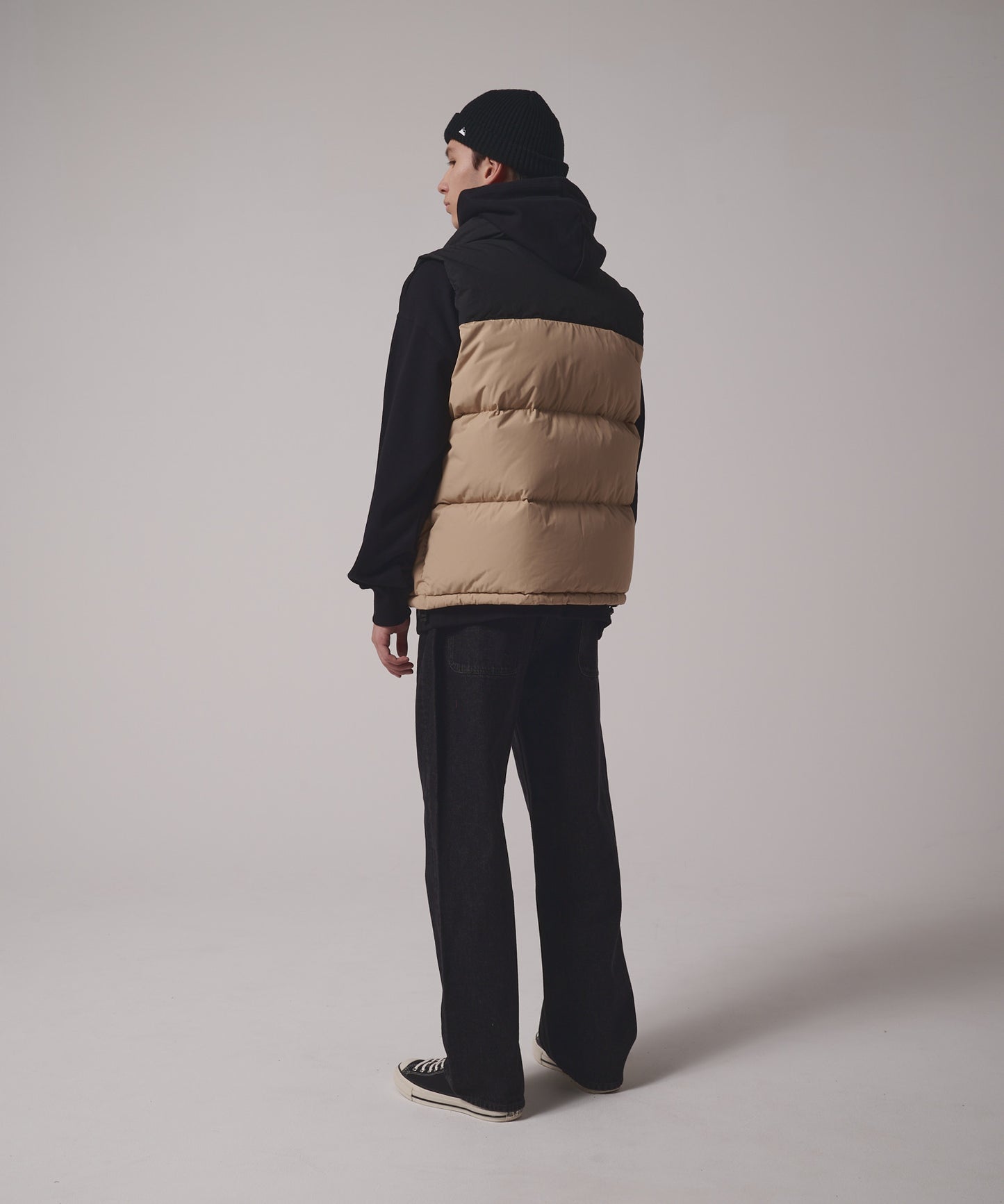 【9/10(水)予約開始】バブルダウンベスト マイクロフト | BUBBLE DOWN VEST MICROFT®