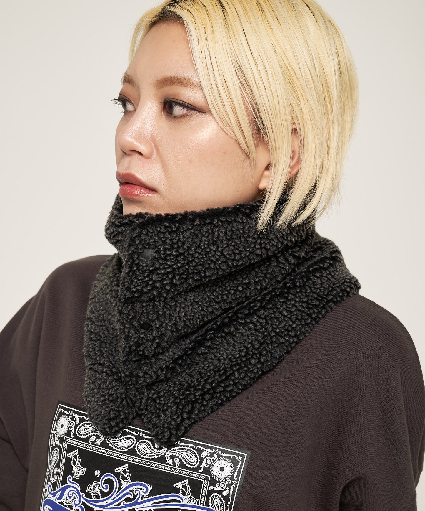 リバーシブル ダウンネックウォーマー | REVERSIBLE DOWN NECKWARMER