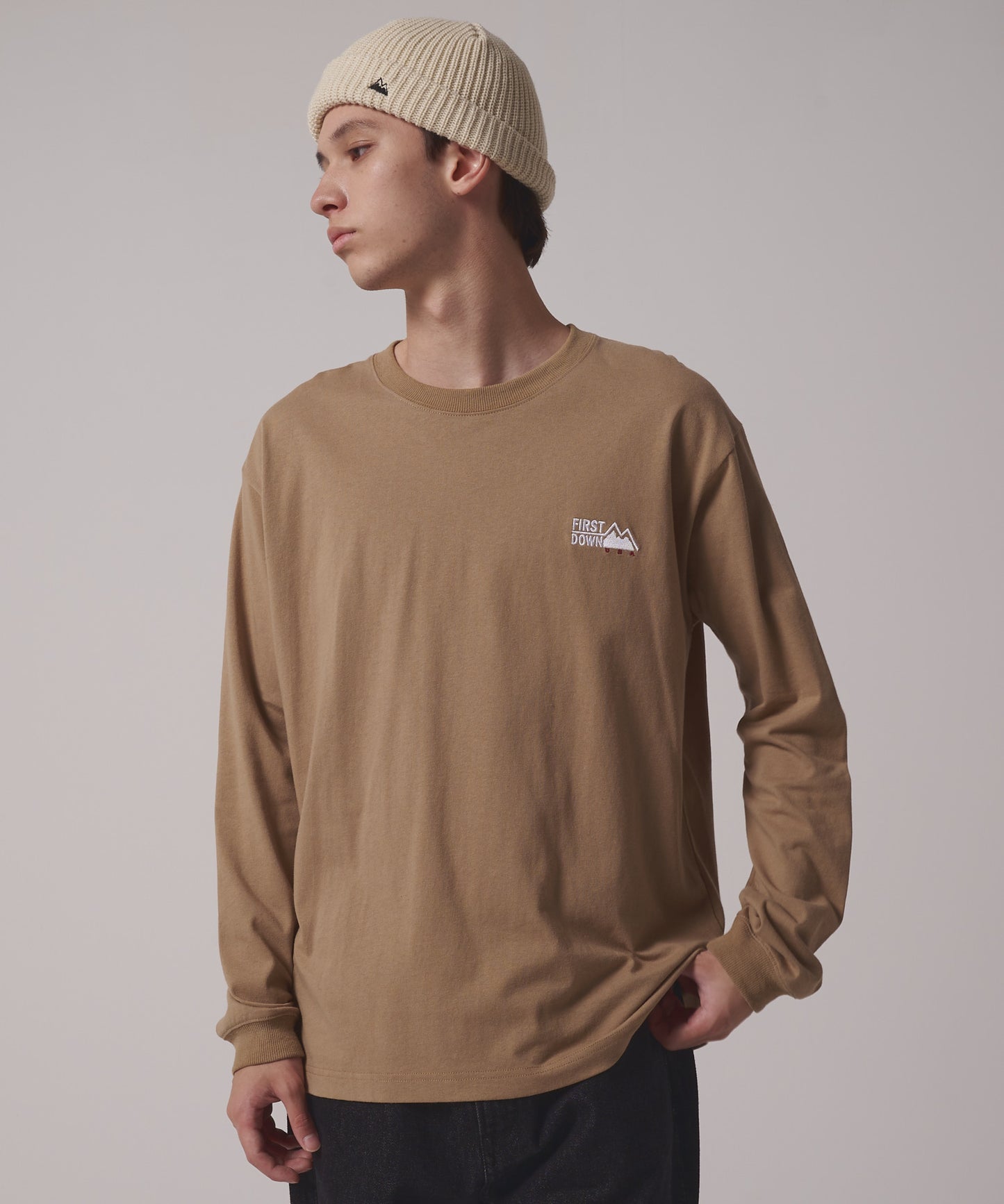 ロゴ ロングスリーブTシャツ | LOGO L/S TEE