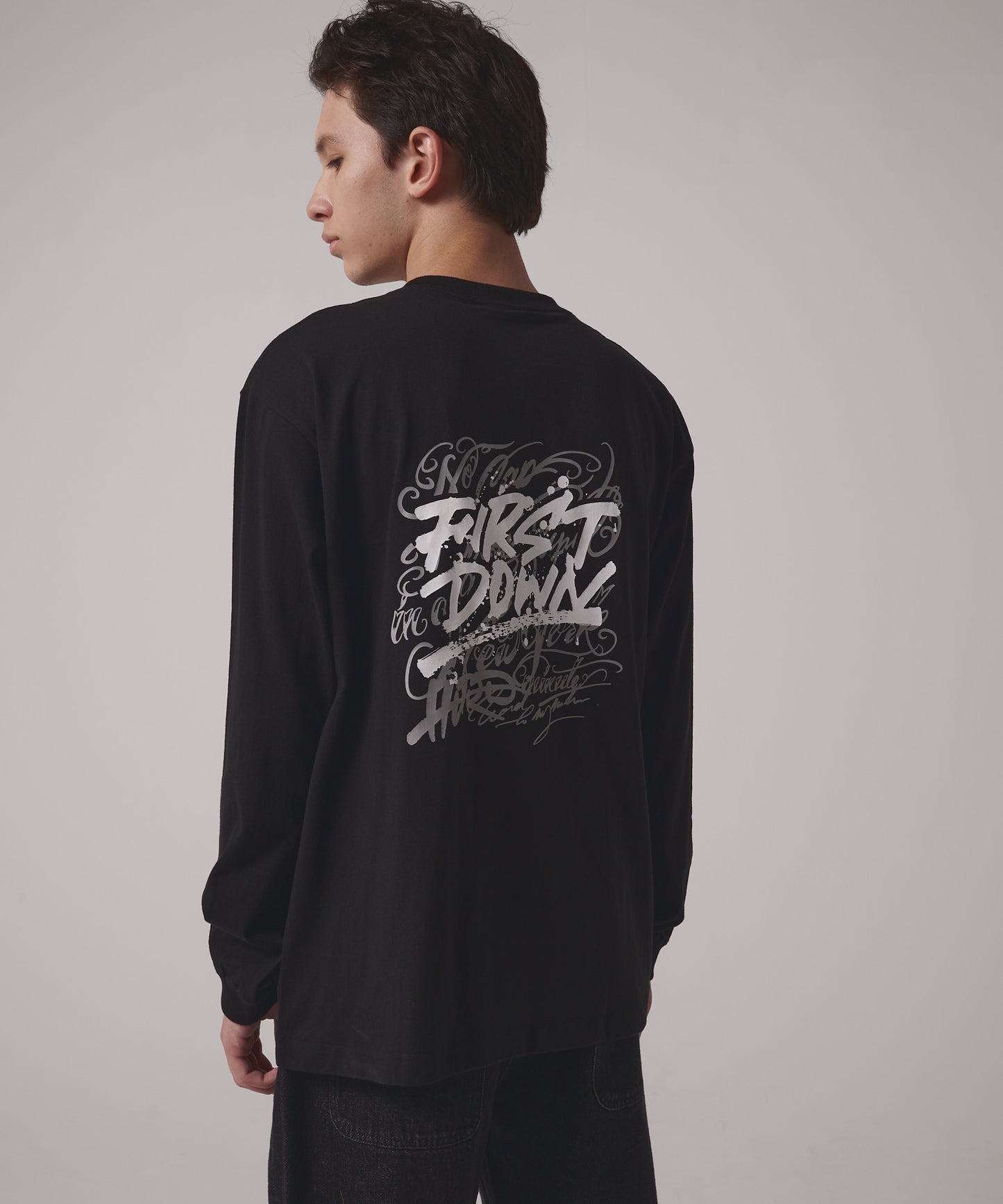 バックプリント ロングスリーブTシャツ | BACK PRINT L/S TEE