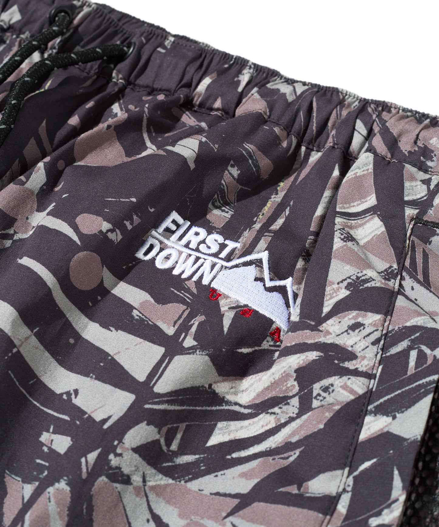 リーフ トラックパンツ | LEAF TRACK PANTS
