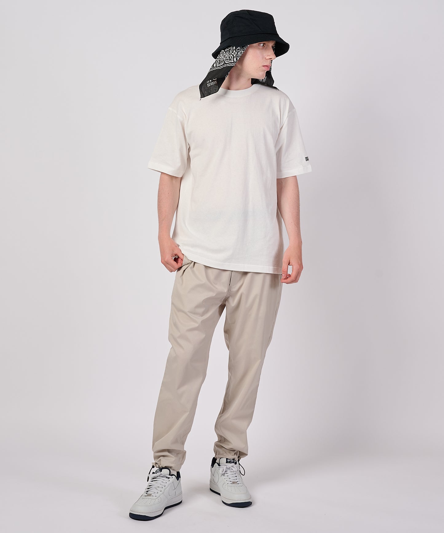 オールライトイージーパンツ | AIR LIGHT EASY PANTS
