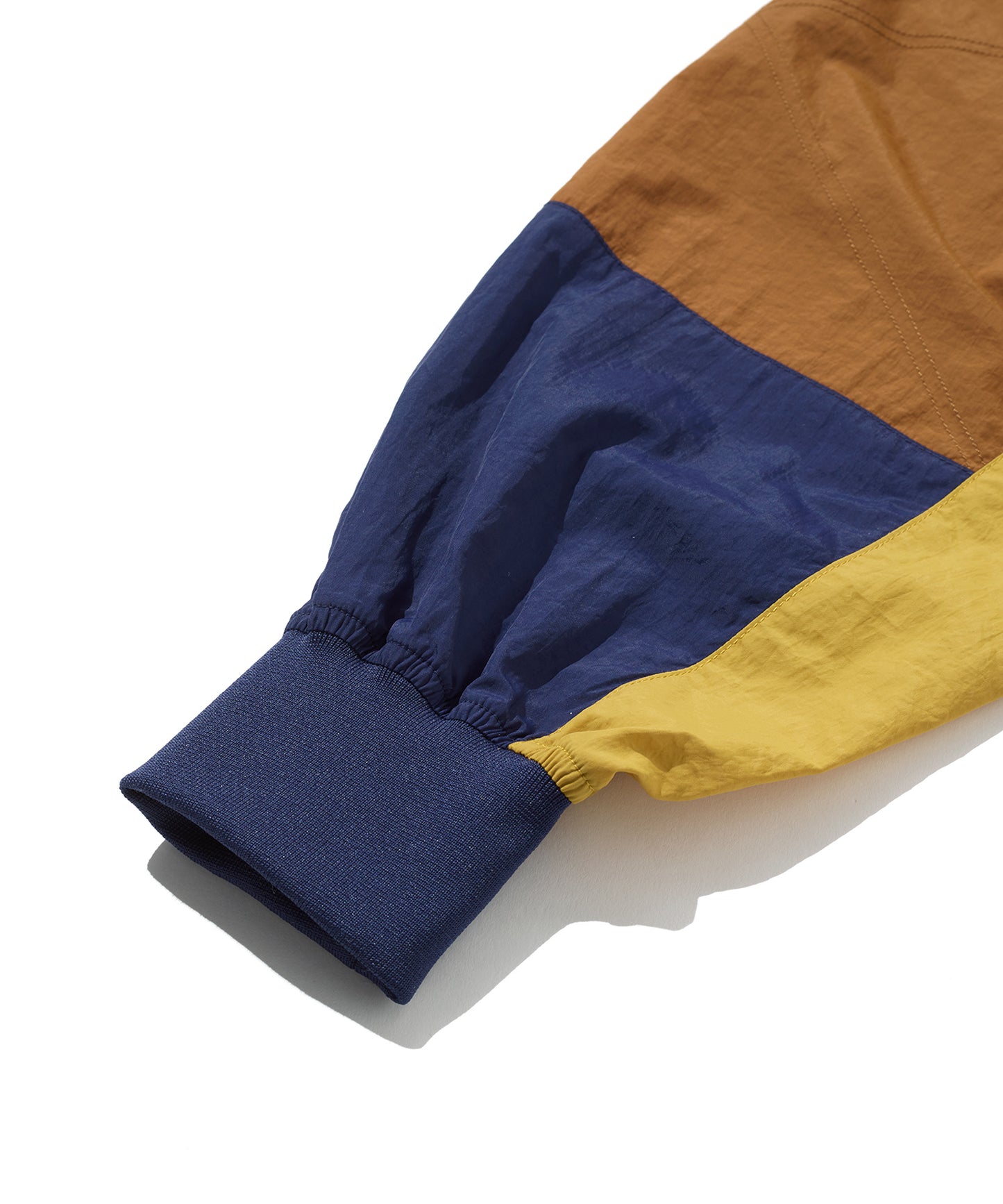 マルチカラー アノラック | MULTICOLOR ANORAK