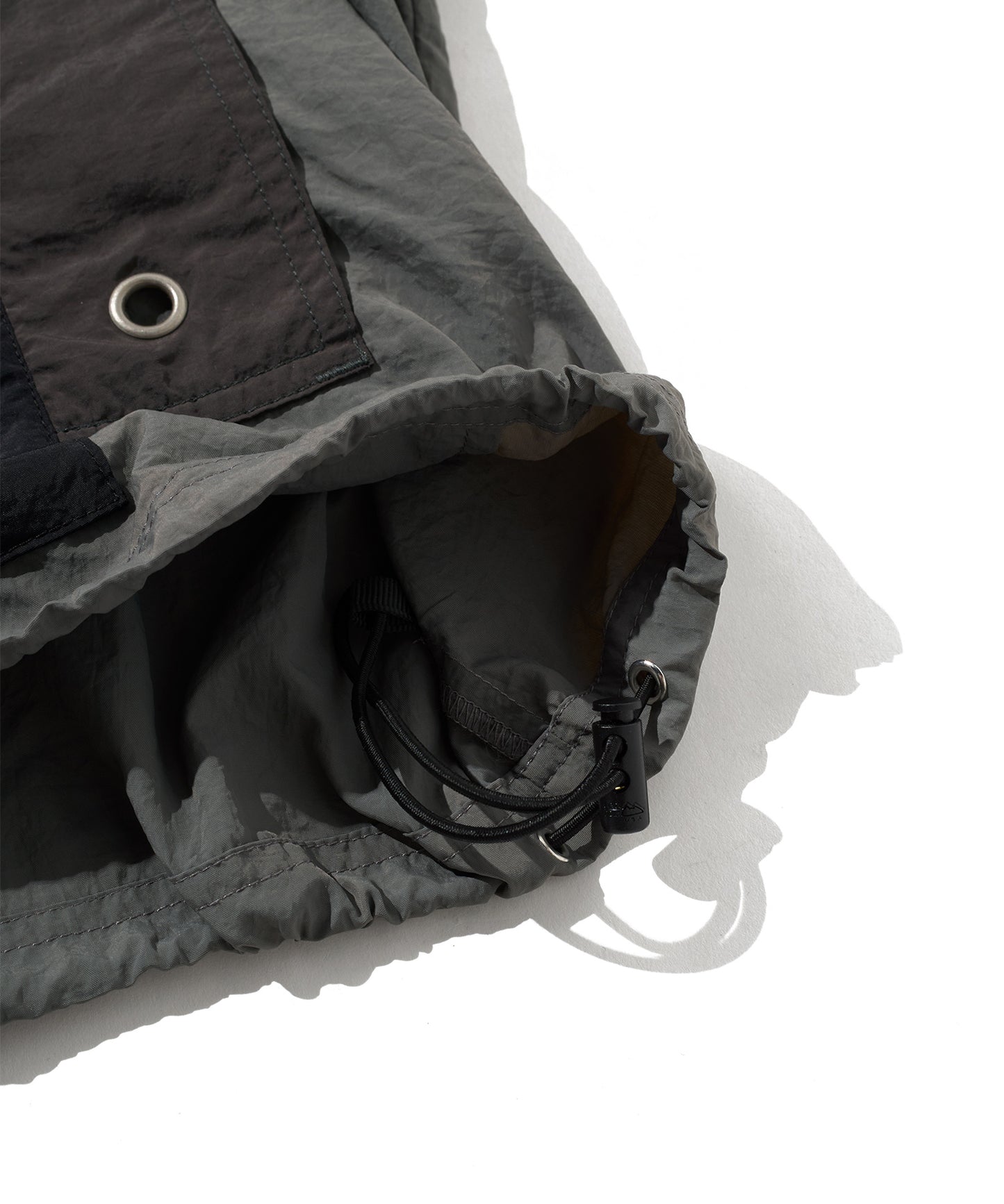 マルチカラー アノラック | MULTICOLOR ANORAK