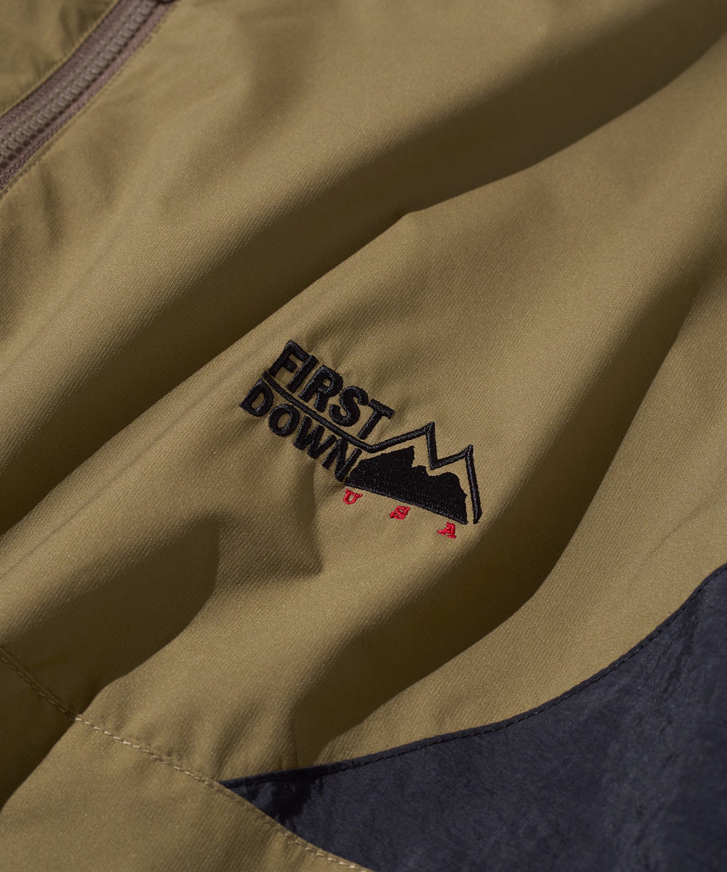 リバーシブル ノーカラー ブルゾン | REVERSIBLE NOCOLLAR BLOUSON