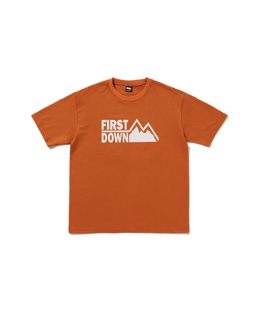 プリントロゴ ショートスリーブ Tシャツ | PRINT LOGO S/S TEE 31CAMEL