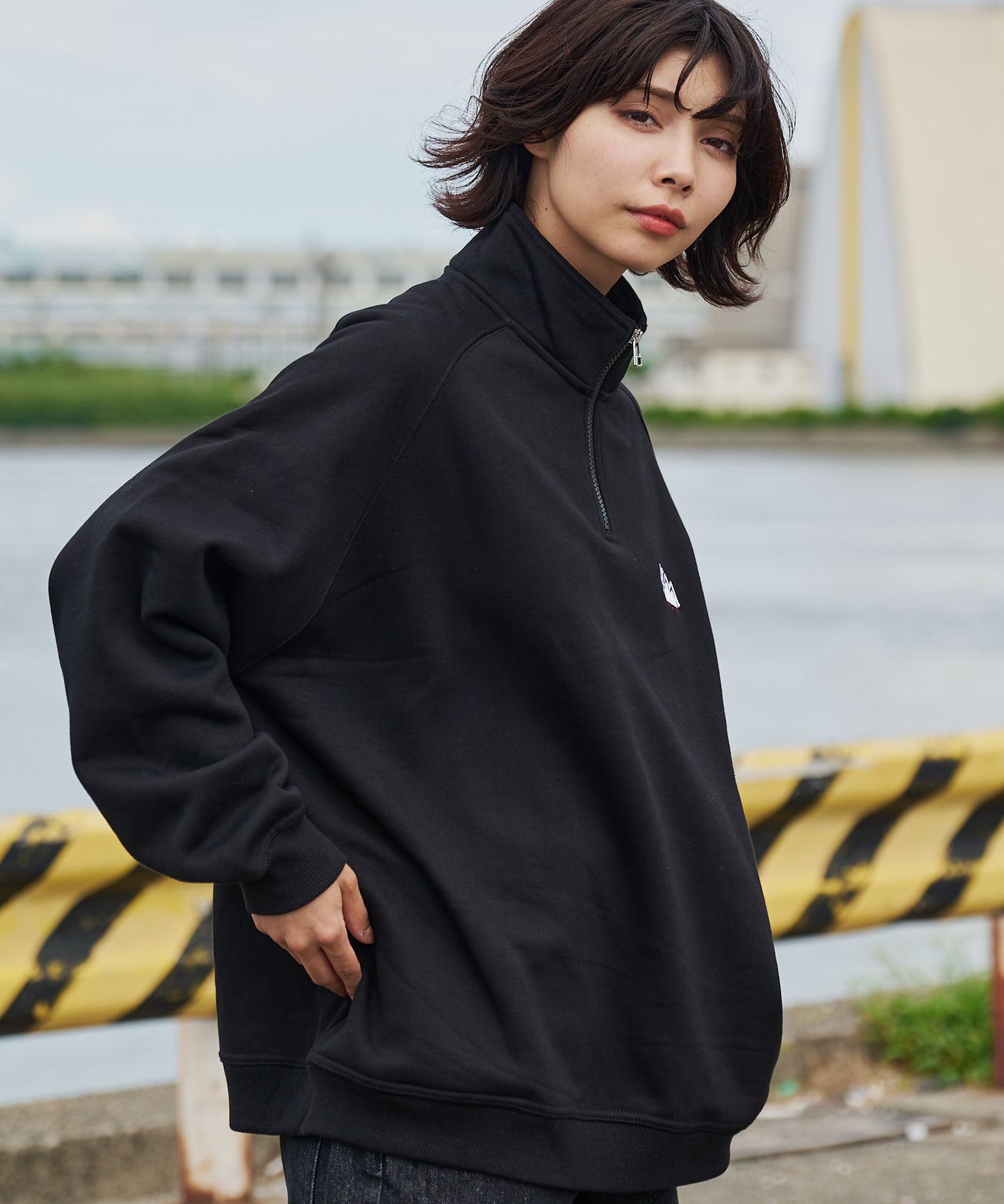 ハーフジップスウェット | HALF ZIP SWEAT