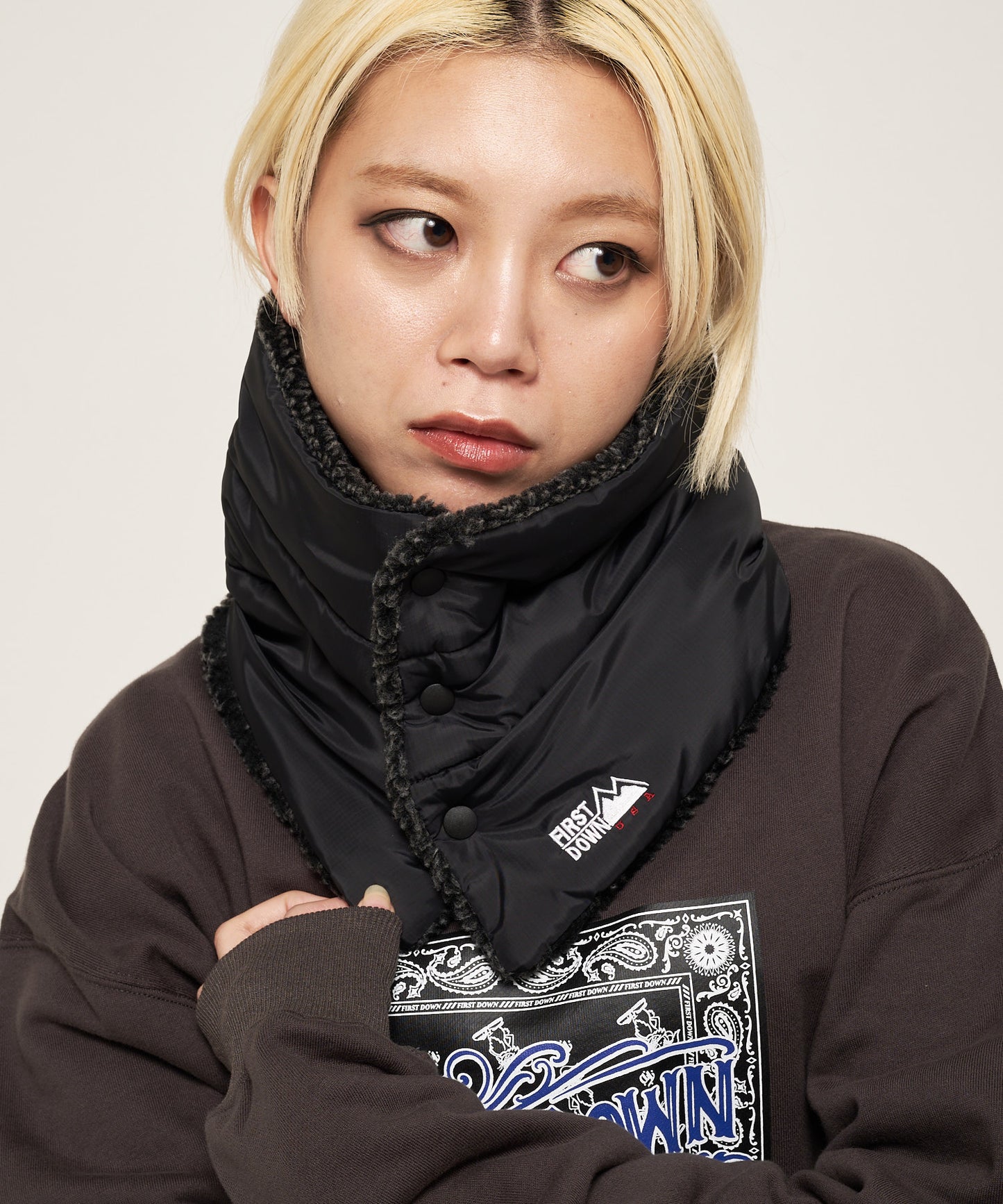 リバーシブル ダウンネックウォーマー | REVERSIBLE DOWN NECKWARMER